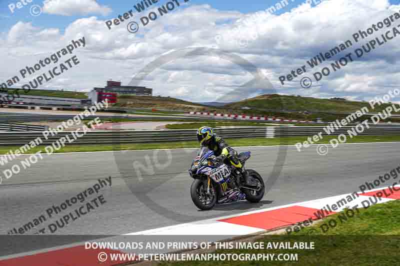 cadwell no limits trackday;cadwell park;cadwell park photographs;cadwell trackday photographs;enduro digital images;event digital images;eventdigitalimages;navarra;no limits trackdays;peter wileman photography;racing digital images;trackday digital images;trackday photos